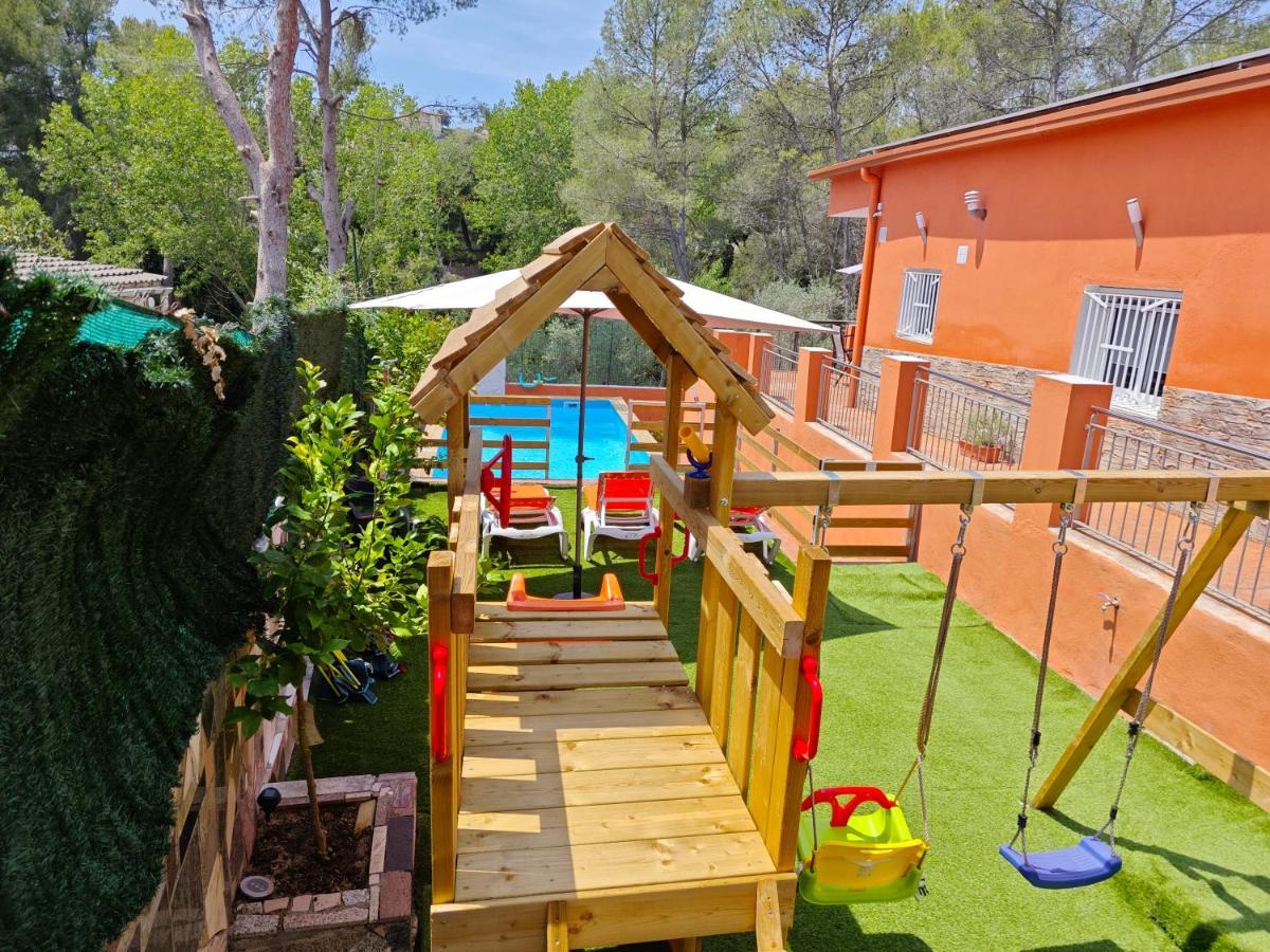 فيلا Relax House Barcelone سانت إستيفي سيسروفير المظهر الخارجي الصورة