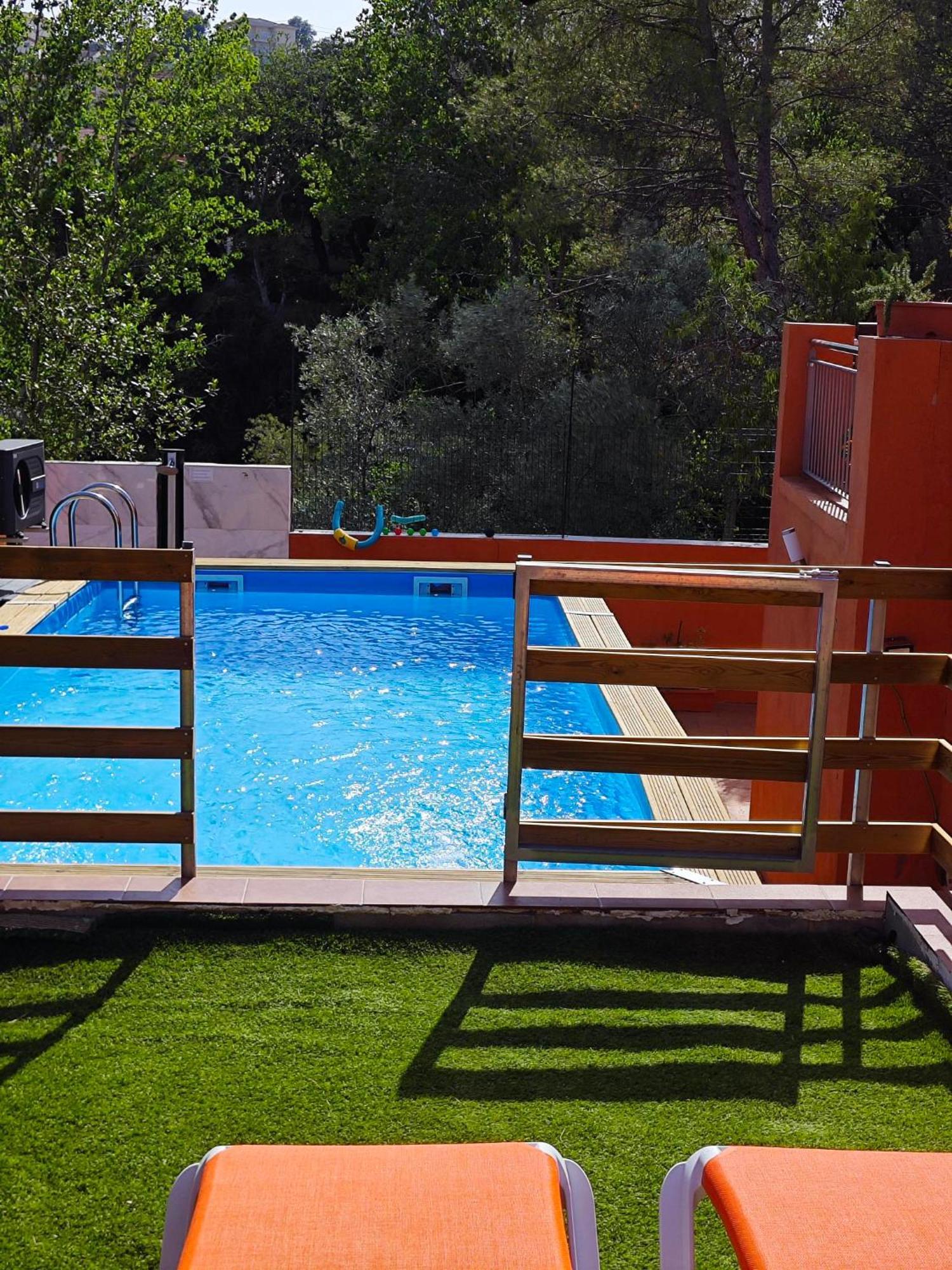فيلا Relax House Barcelone سانت إستيفي سيسروفير المظهر الخارجي الصورة