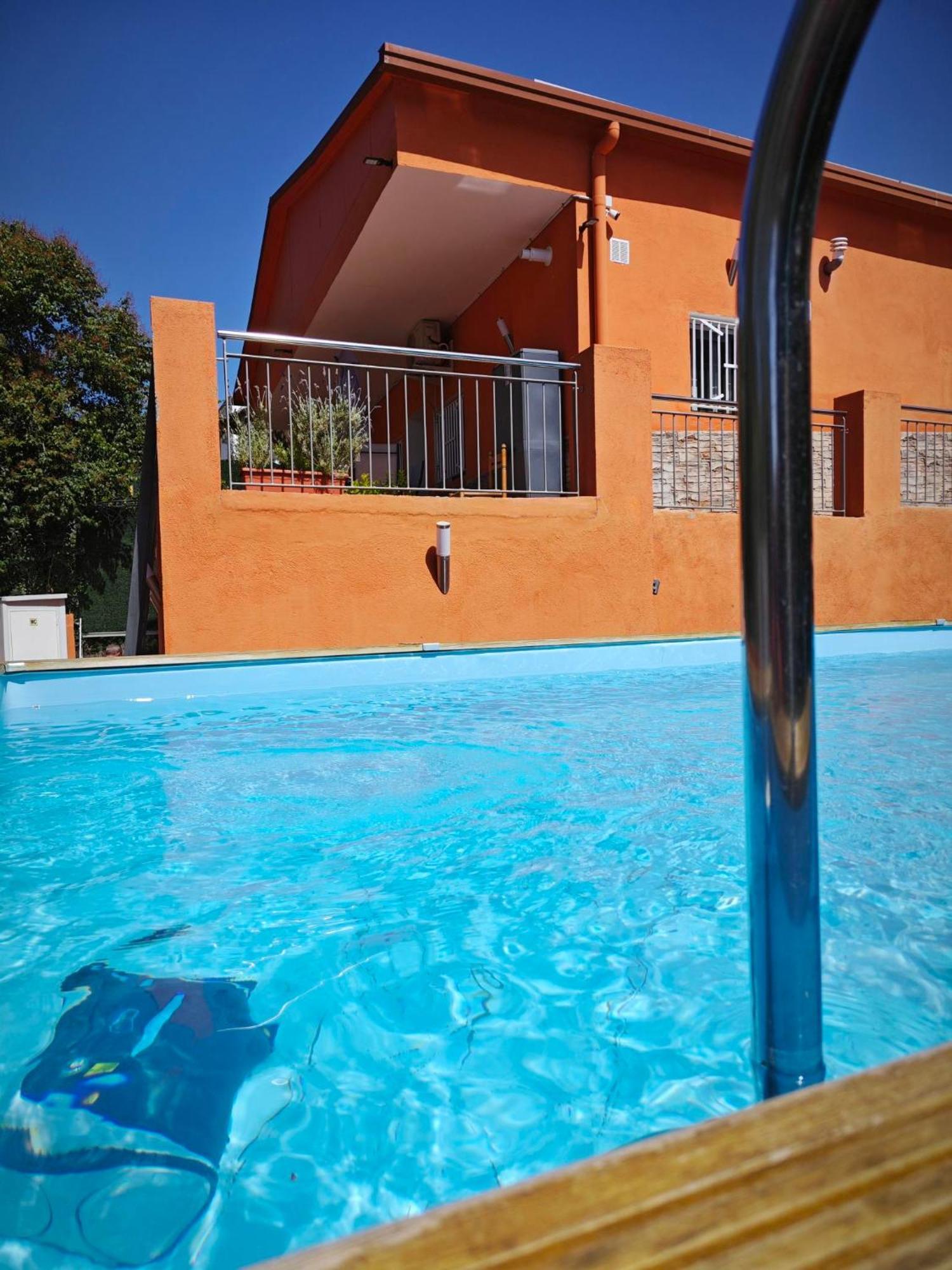 فيلا Relax House Barcelone سانت إستيفي سيسروفير المظهر الخارجي الصورة